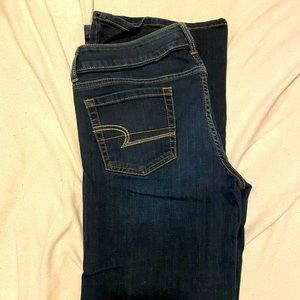 American eagle favorite boyfriend jeans size 10